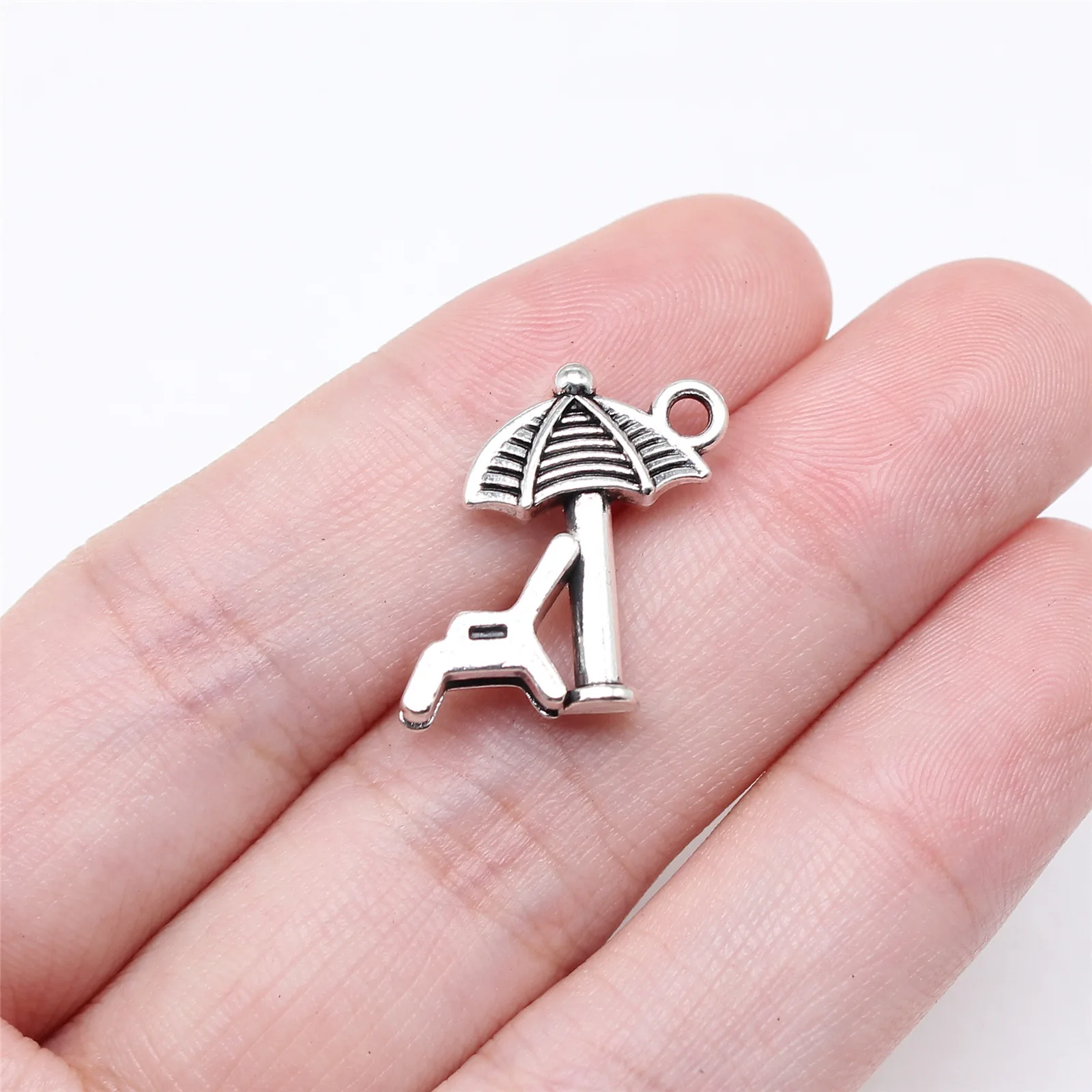 20개 18x19mm(0.71x0.75인치) 앤틱 실버 - Vintage Fashion Jewelry 리뷰 및 가격