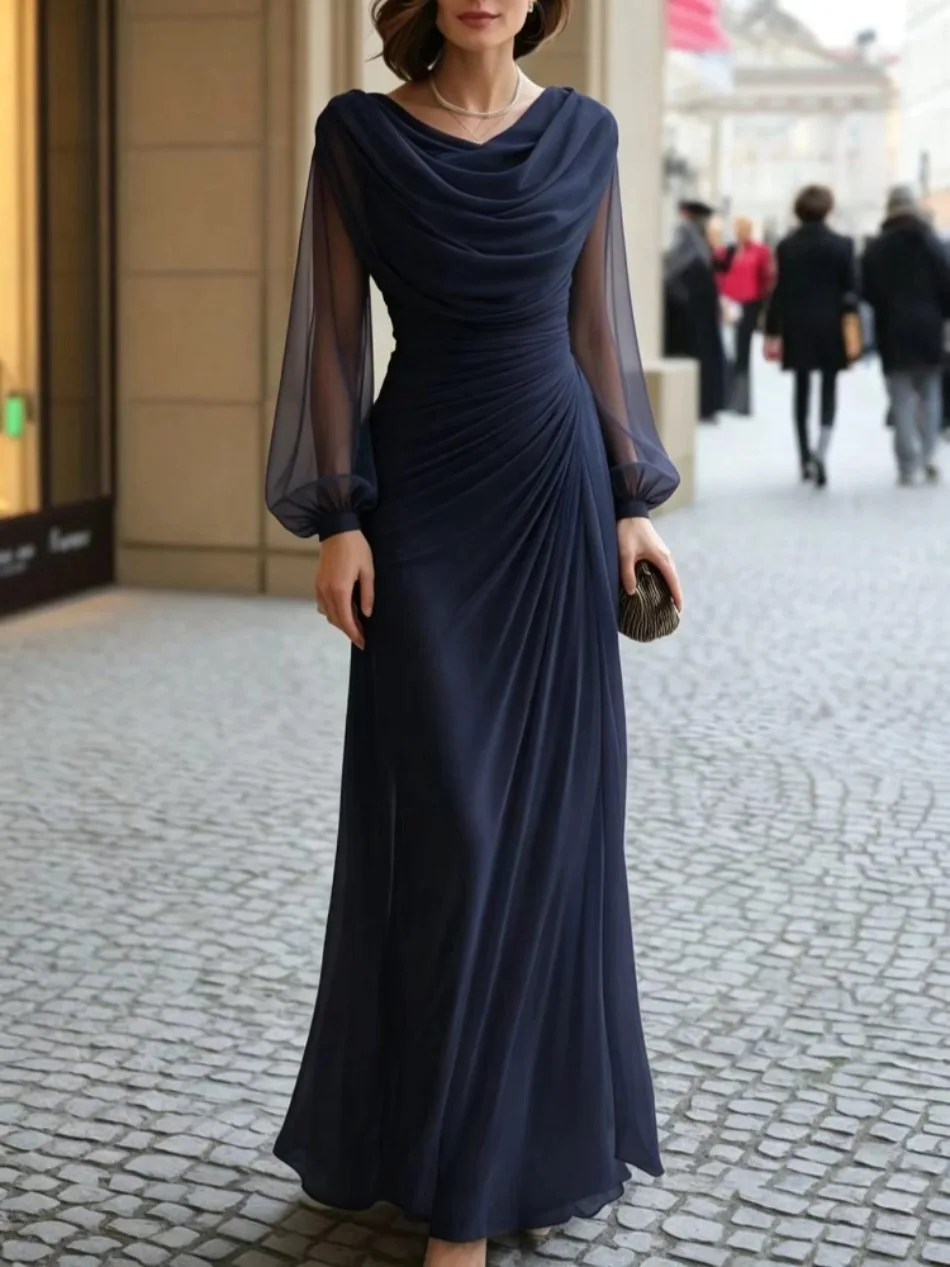 Elegantes Abendkleid mit Schwingkragen und Rüschen, Einfarbiges Schlankes Chiffonkleid, Sommerliche Mode, Hochgeschnittenes Bankettkleid – Detail 6