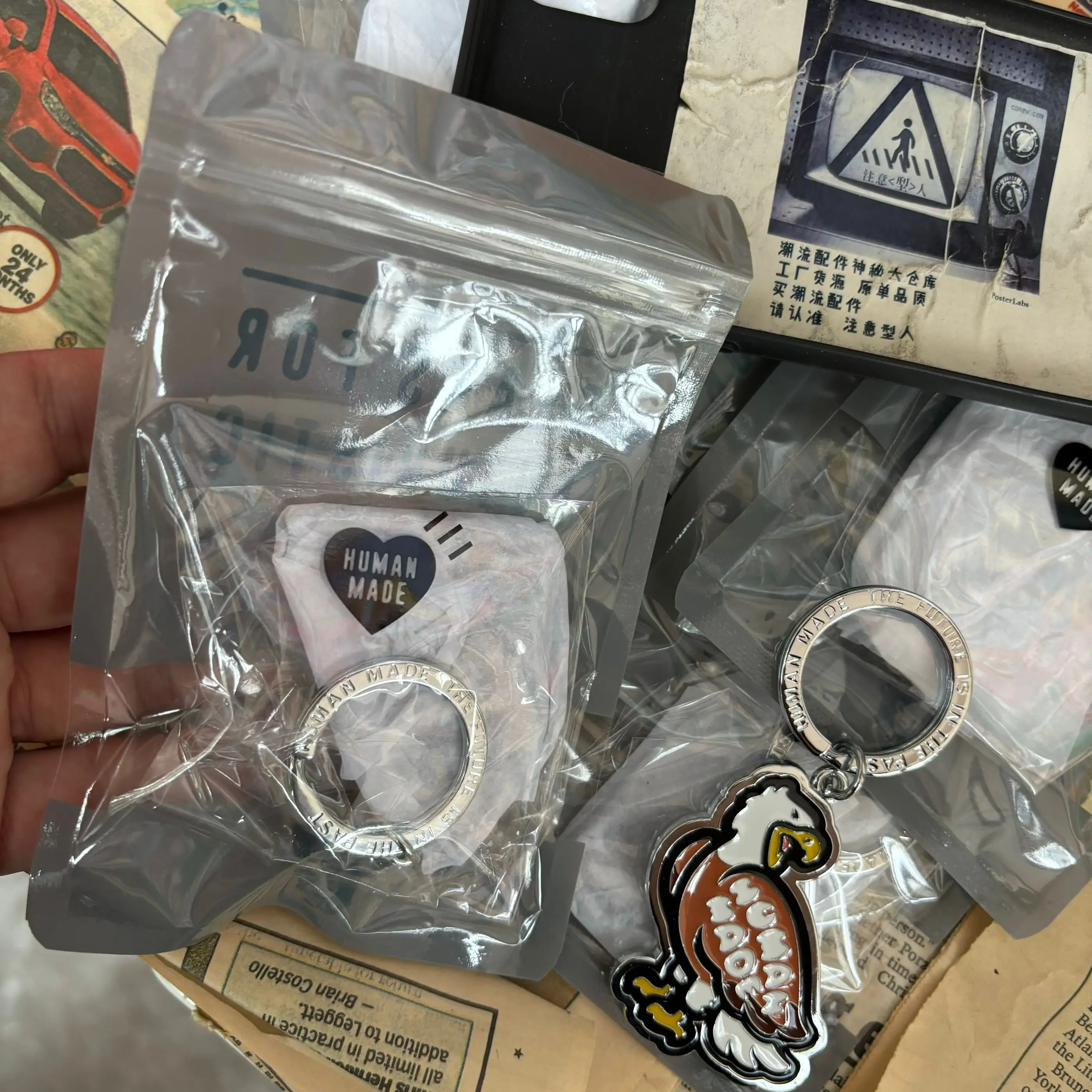 العصرية الإنسان صنع النسر Fukuoka طبعة محدودة المفاتيح قلادة 24ss FUKUOKA قلادة Nigo نمط