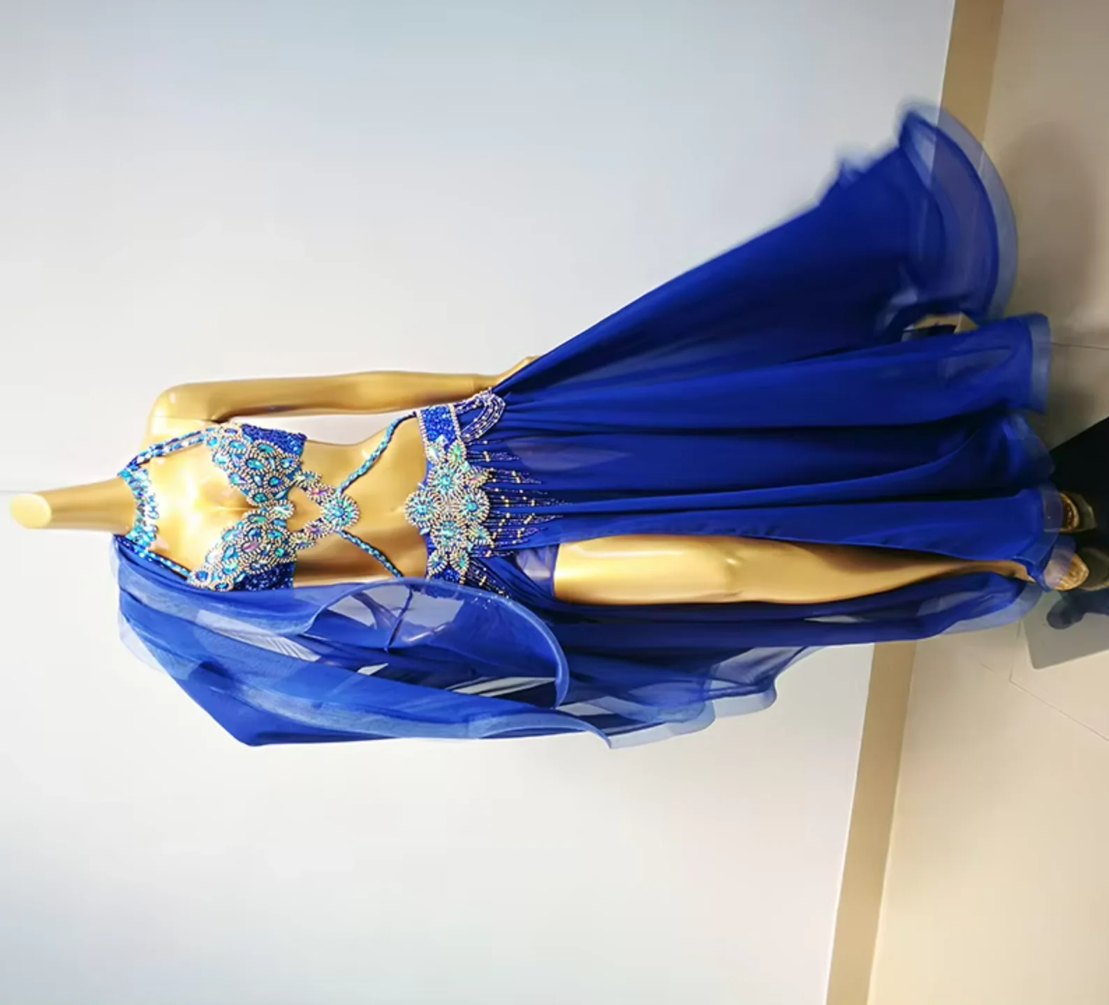 

Bollywood Show girl Dancer Belly Dance wear Sexy Women Performance Outfits Professional Belly Dance Costume Set