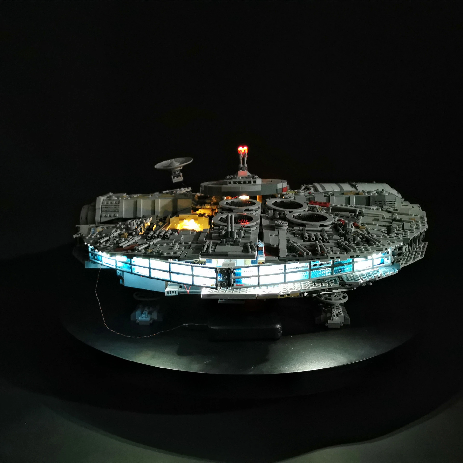 Auf Lager Millennium Stand Display Moc Falcon vertikale Anzeige kompatibel mit Lego Lepin blocks Ziegel blockiert Spielzeug