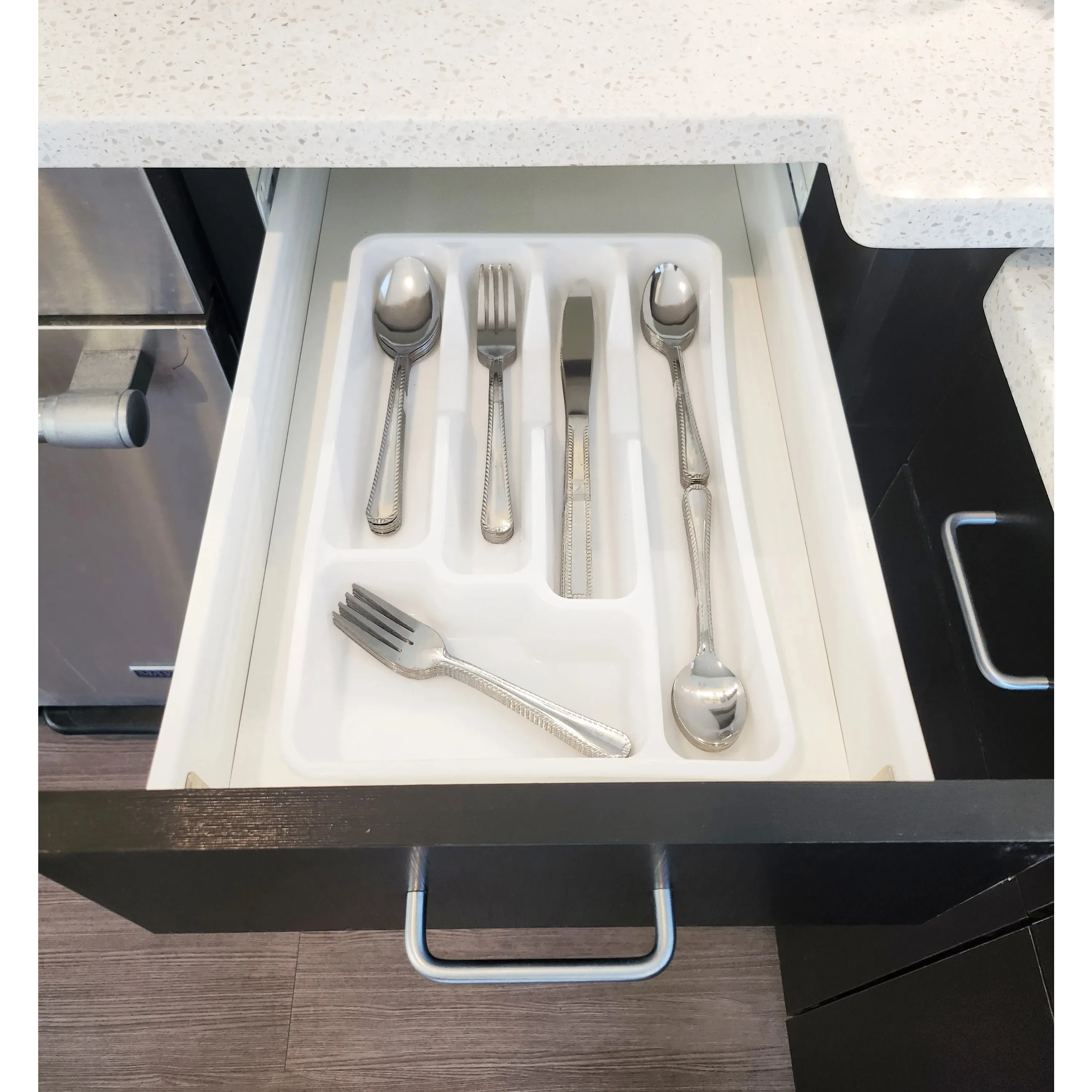 مجموعة أدوات المائدة الفضية المكونة من 49 قطعة من الدانتيل المقاوم للصدأ مع منظم صينية، خدمة لـ 8 3.11 رطل