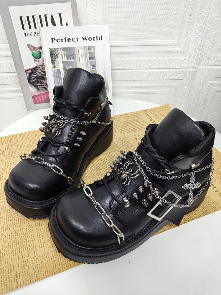 2026 New Product Punk Round Head Belt Buckle Decorative Sponge Cake Thick Soled Shoes Japanese Retro Girl Single Shoes