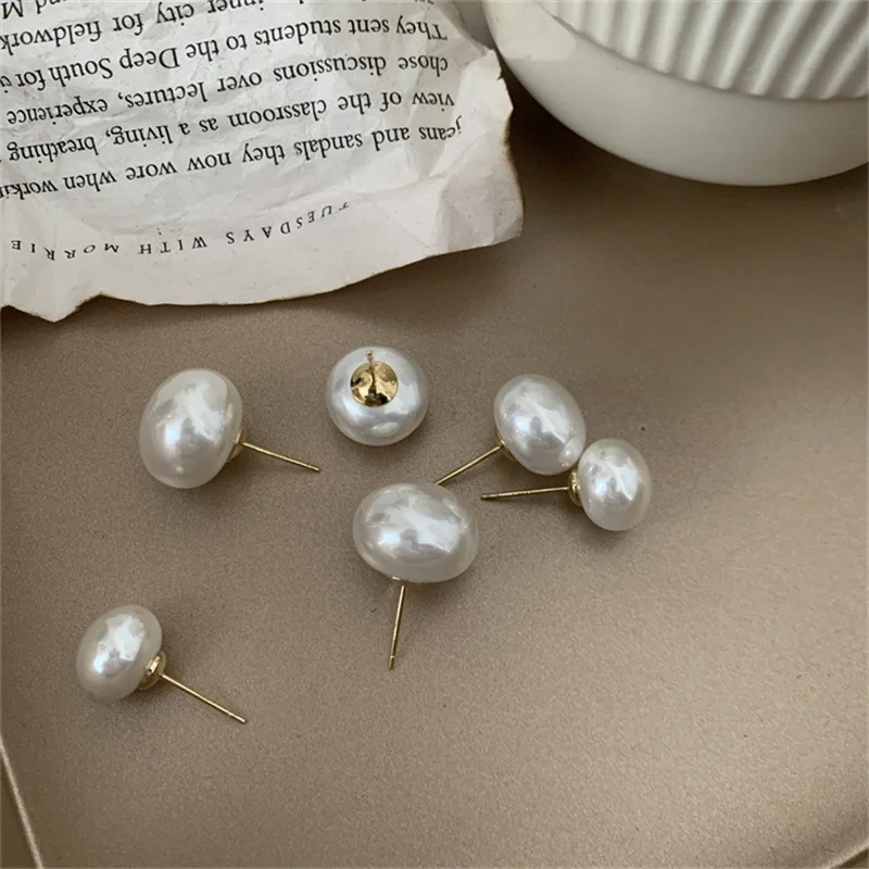 Korean Elegant White Glossy Pearl Stud Earrings For Women Exquisite Simple Imitation Pearl Round Earring Wedding Party Jewelry