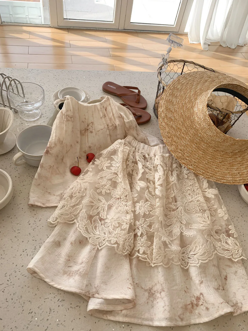 

Girl's Beige Summer Dress 2pc Set 2024 New A-Line Tie Dye Texture Tank+Elastic Waistband Double Layered Hem Lace Printing Skirt