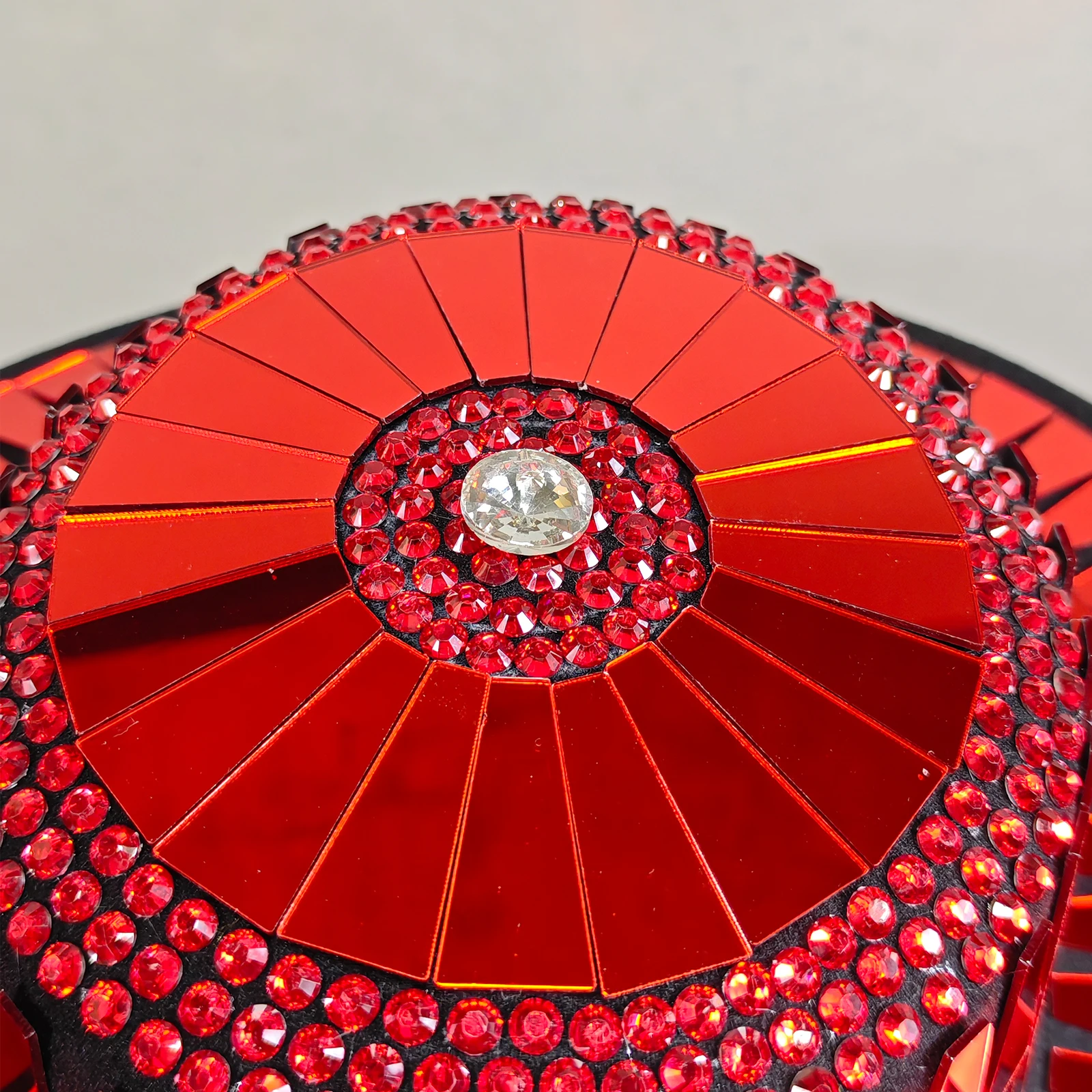 Glitter Red Rhinestones Mirror Hat Jazz Birthday Club Sombrero Festival Performance Singer Prom Stage Accessories Evening Party