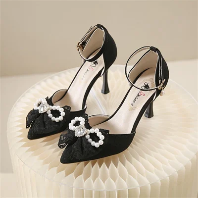 Women's diamond bow pointy soft leather fairy wind one-line buckle heels, girls wear high heels outside the skirt in summer