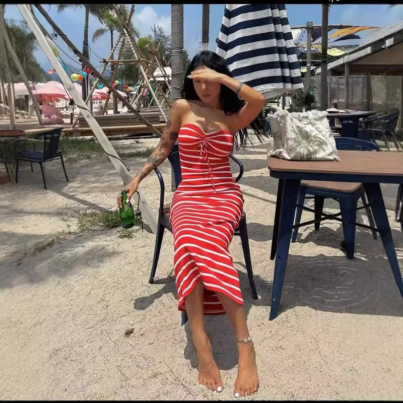 2025 Abito bohemien attillato a righe da donna elegante Abito lungo aderente da vacanza sexy Y2K chic con spalle scoperte senza maniche