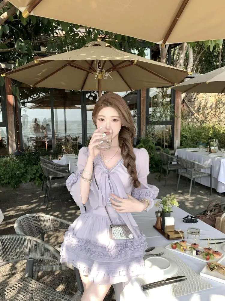 Tenue en mousseline de soie Style fille française pour femmes, chemise avec nœud en dentelle, Mini jupe à volants, ensemble élégant et Slim, deux pièces, Look Coquette doux, été