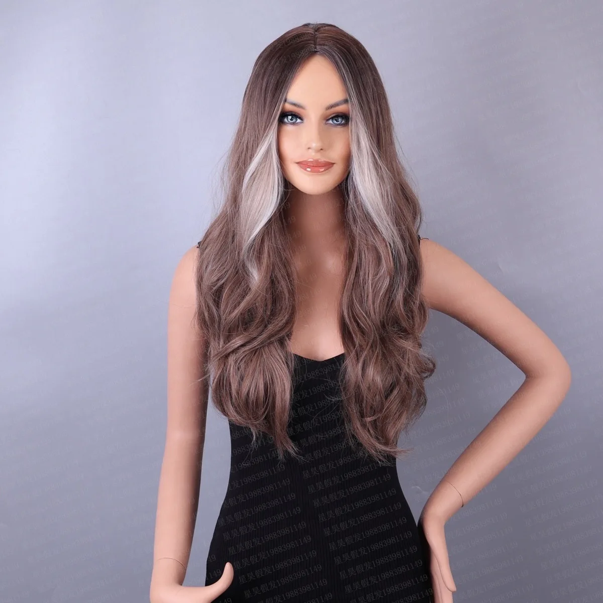 

European and American wigs, women's long curly hair, long hairstyle, big waves, fluffy chemical fiber wigs, headgear.