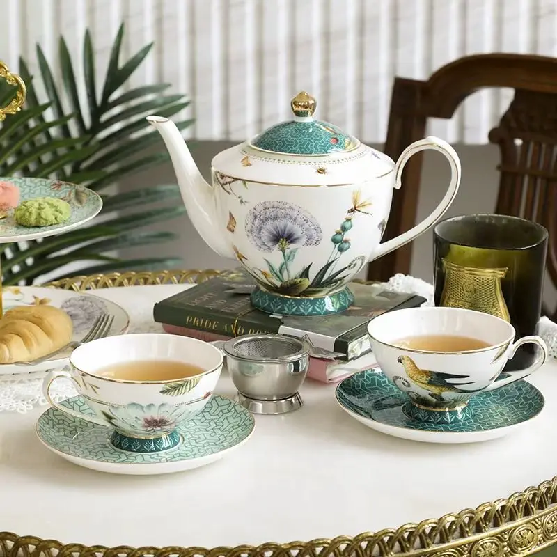 European Tea Cups And Saucer Sets Bone China Coffee Cup Creative Household Ceramic Cup Tea Cup Wedding Gifts For Friends