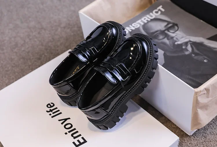 Frühling Herbst Jungen Mädchen Dickbesohlte Lackleder Oxford-Schuhe Kinder Weichbesohlte Rutschfeste Schul-Loafer Kinder Freizeit Schüler Schuhe – Detail 9