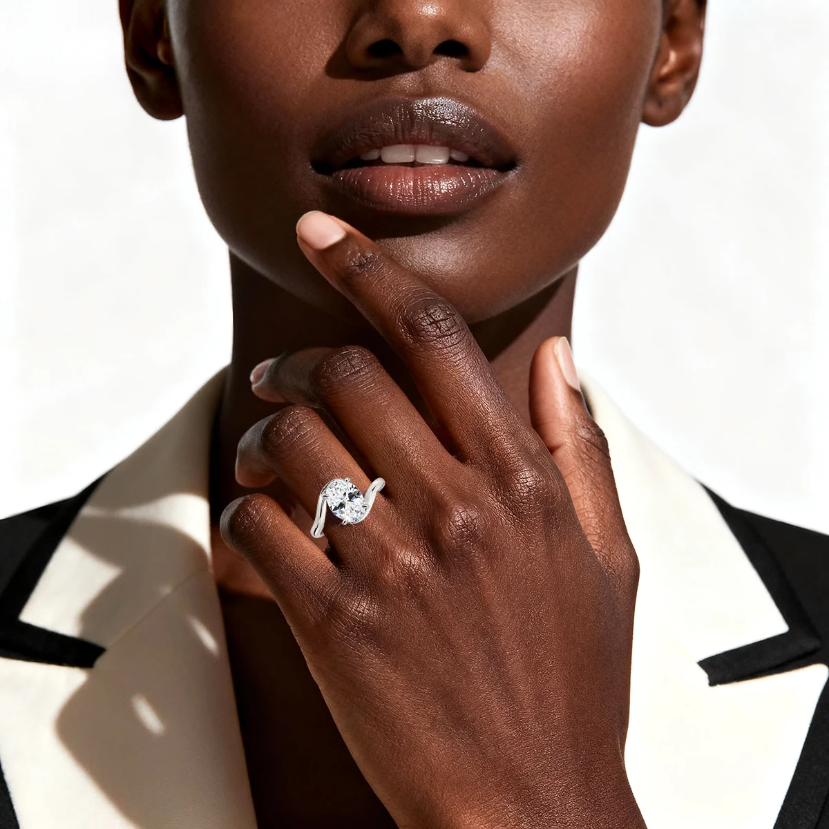 

4.5CT 925 Sterling Silver Twisted-band Oval Moissanite Rings for Women Solitaire Wedding Ring Engagement Jewelry Gift