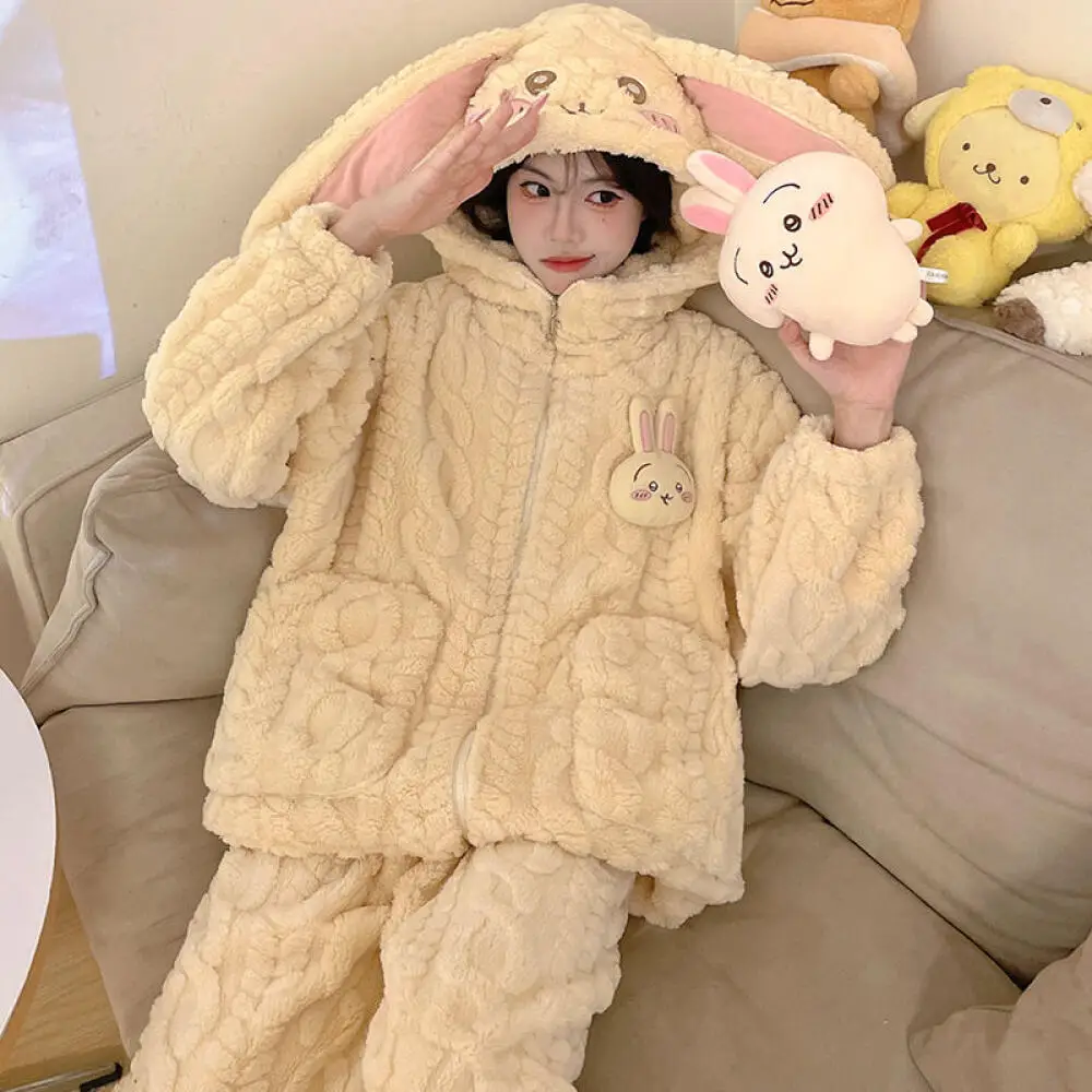 

Женский коралловый бархатный пижамный костюм с героями мультфильмов Usagi, зимний плюшевый фланелевой костюм с помпонами и капюшоном, толстый милый теплый костюм для домашней одежды
