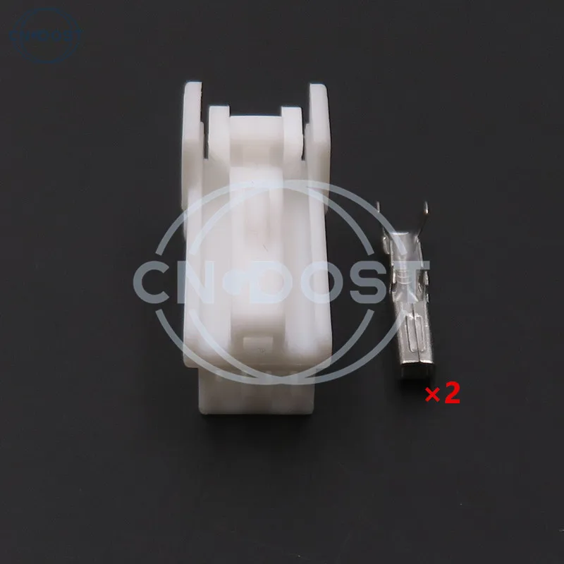 1 Set 2 Pin 7123-8326 AC Assembly Electrical Connector Wiring Harness Plug Light Socket For Car