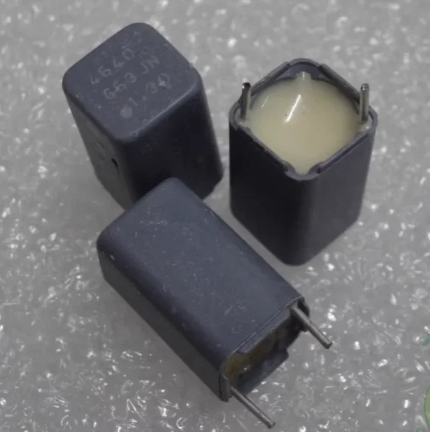 100PCS/lot ARCOTRONICS AV P30 4700PF 63V 2% P5MM Promise film capacitor 472F Precision capacitor Free Shipping