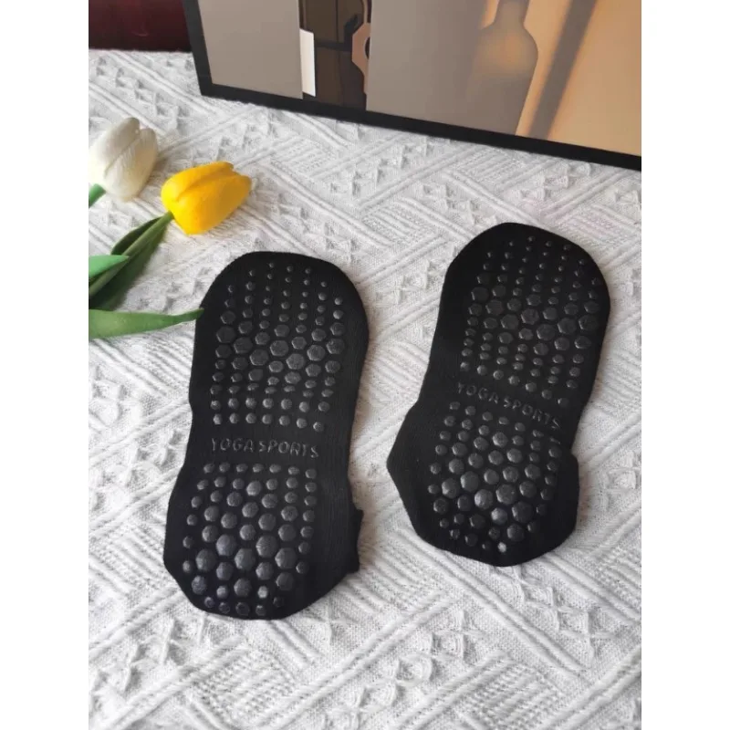 

Женские носки для йоги с сетчатыми вставками, дышащие, для балета и пилатеса, с силиконовым противоскользящим покрытием, однотонные, из хлопковой ткани, для танцев и спорта