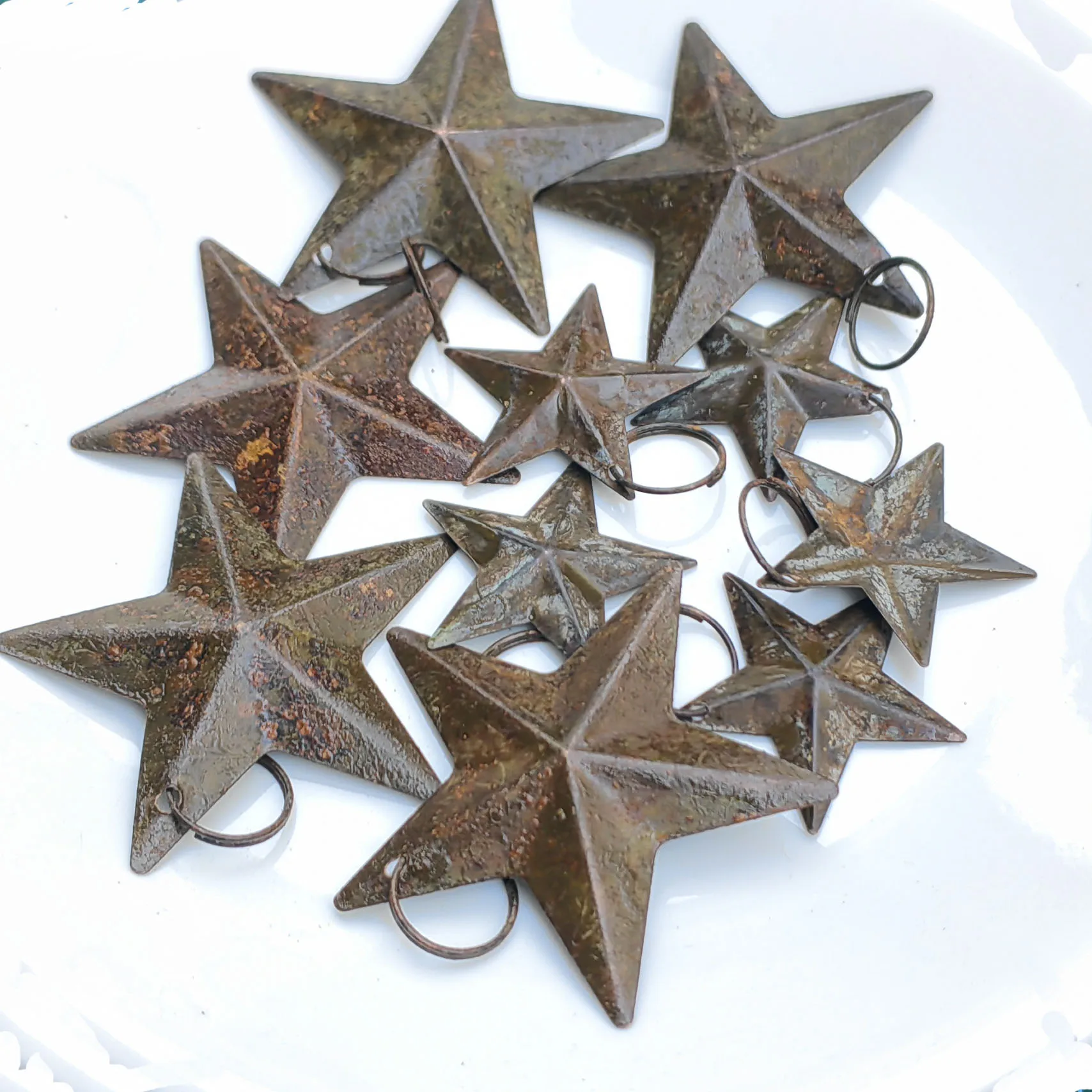 60PCS 3/5cm Rusty Stars for Crafts Rustic Metal Barn Star Vintage Star Antique Primitives Star Ornaments for Festival