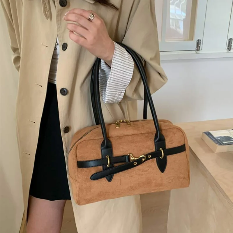 

Korean Luxury Women's Frosted Armpit Pillow Bag Versatile Large Capacity Handheld Boston Bag High-end Shoulder Bowling Bag