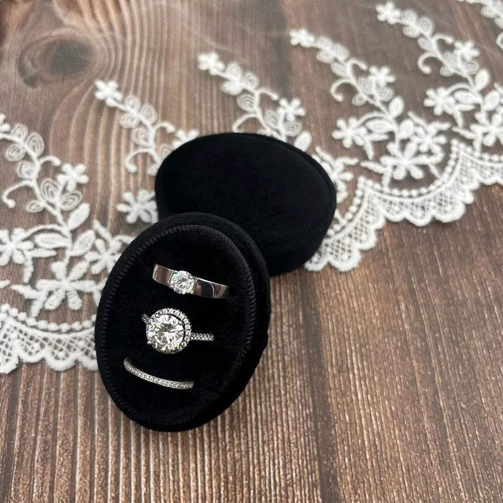 

Премиальная коробка для обручальных колец, бархатная овальная коробка с 3 отделениями - для хранения ювелирных украшений на предложения руки и сердца, помолвки, свадебные церемонии.
