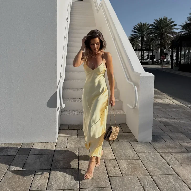 Geel Satijn V-hals Zingen Lange Jurken Damesmode Backless Mouwloze Maxi Gewaden Mode Vrouwelijke Avondfeest Club Jurken