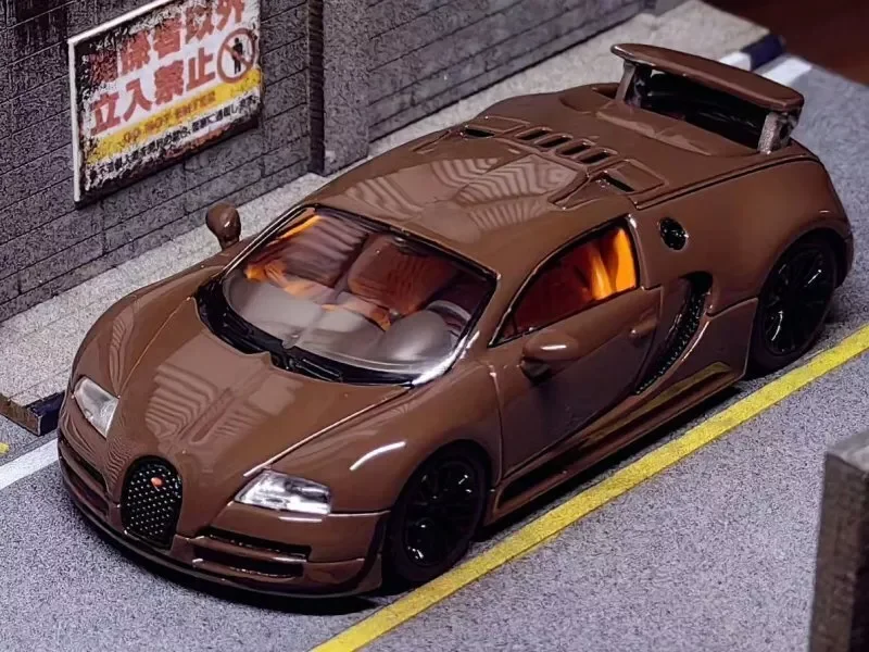 

Veyron Super Sport - Brown - Mortal 1:64 Model Diecast Metal Car Collection Limited Edition Hobby Toys