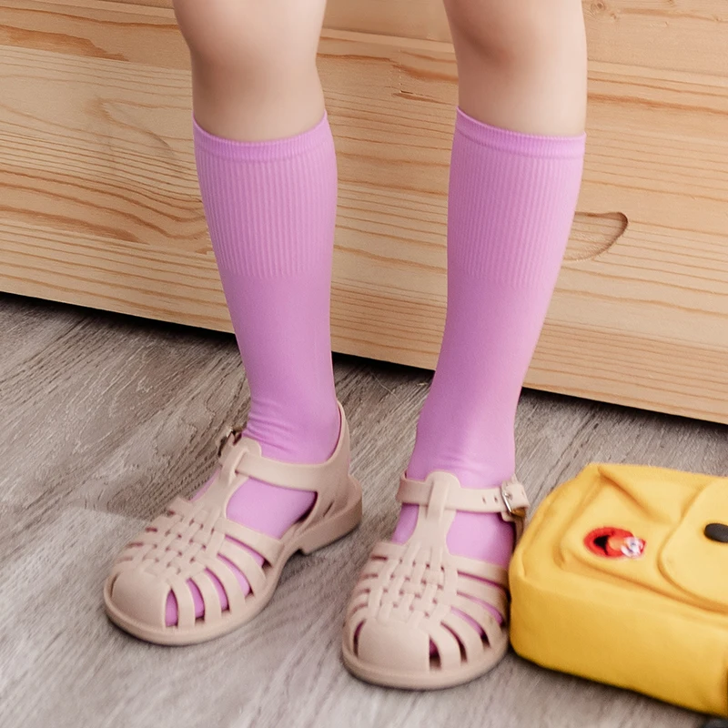 Jungen Mädchen Sommer Frühling Bonbonfarbe lange Socken Kinder Kind Kniestrümpfe dünn atmungsaktiv hautfreundliche Student Sportstrümpfe