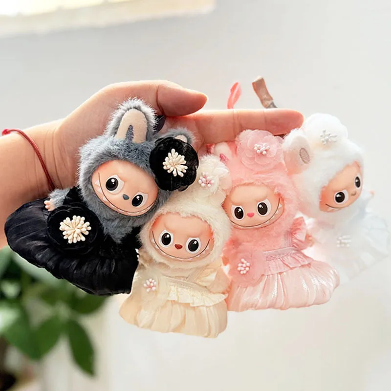 

Одежда для LABUBU 10 см Mini 4-го поколения 4,0 булавка для серии Love Комплект плиссированного платья с цветочным принтом — замена куклы 4-го поколения