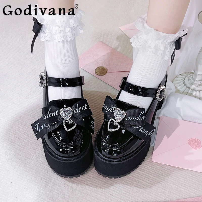 

Mine Platform Hot Girl Shoes Japanese Mass-Produced Platform Shoes Fashion New Bow Love Diamond Sweet Cute High Heels for Women