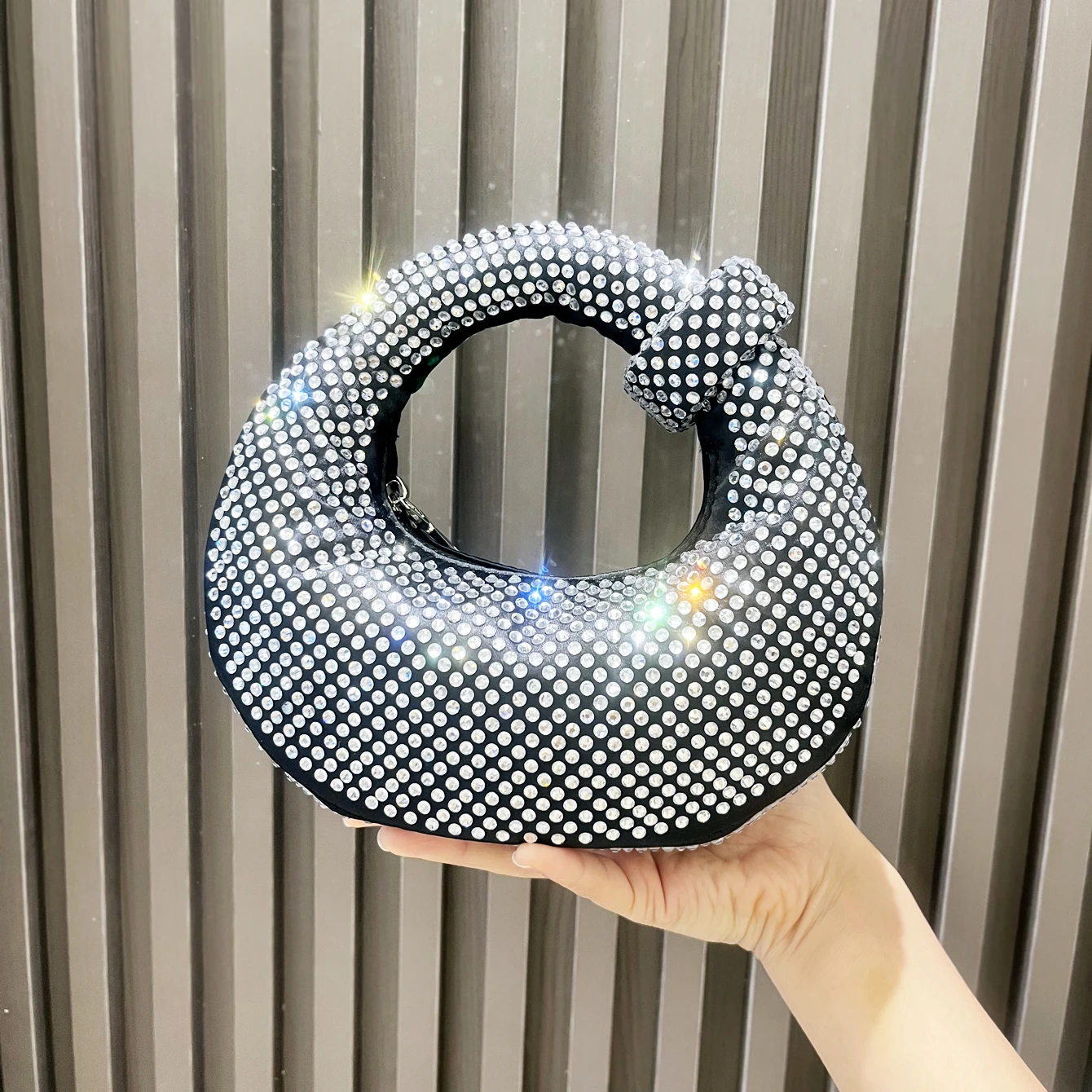 

Sparkling rhinestone Luxury Designer shoulder bags Evening bag Purses and handbag funny shape Clutch purse Party