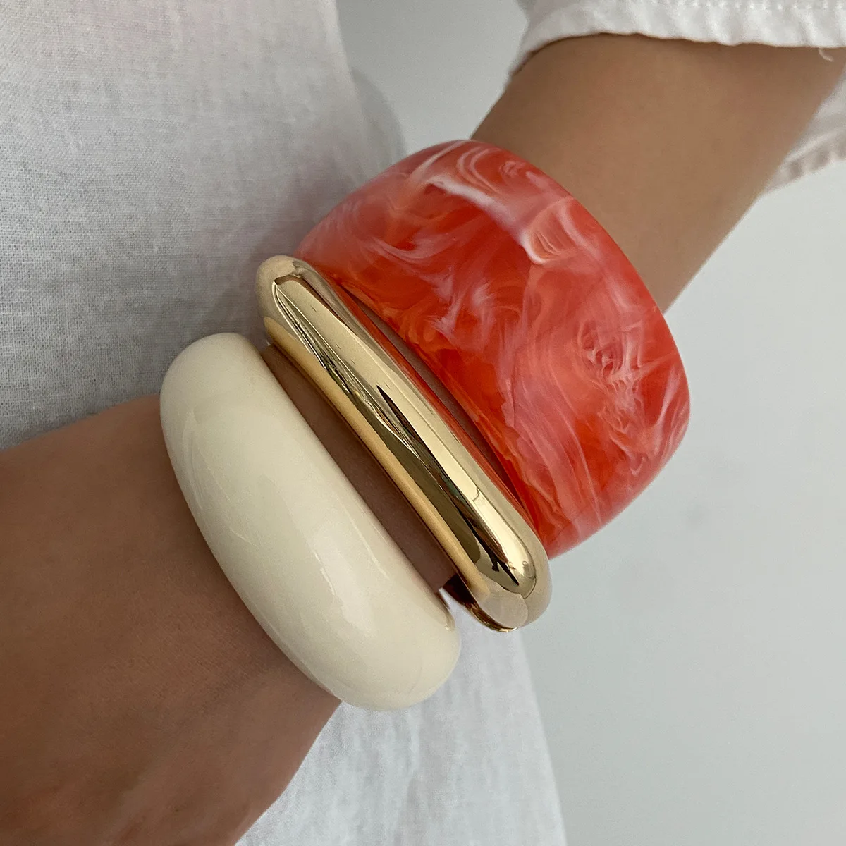 Vintage Geometric Irregular Orange Red Smudge Chunky Resin Bracelets for Women Thick Acrylic Smudging Bangles Aesthetic Jewelry