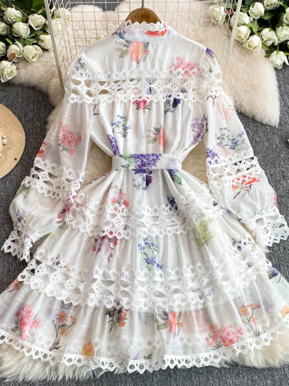 Vestido Midi de Talla ande con Encaje Floral, Estilo Coreano, Cintura Alta con Cinturón, Cuello Alto para Mujer