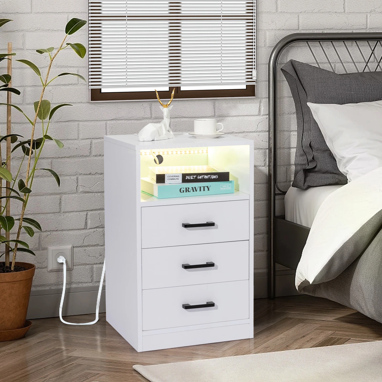 

FCH 40x35x65cm Particleboard Pasted Triamine Three Drawers With Socket With LED Light Bedside Table White/Black