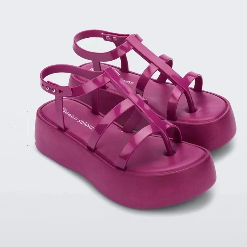 

2024 Luxury brand women's fashion thin strap clip foot thick sole sponge cake sandals with fragrance jelly sandals