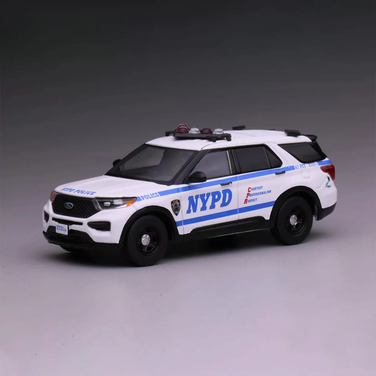 

596 1:64 Explorer New York Police Department Livery Alloy Car Model