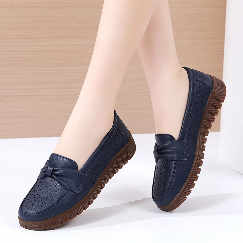 Summer Lightweight Breathable Shoes Female Soft Bottom Loafers Non-slip Sneakers Casual Comfortable Flats Zapatillas De Mujer