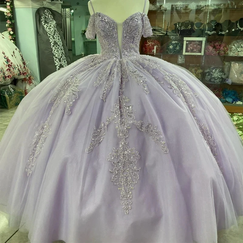 

Lilac Quinceanera Dresses Ball Gown Birthday Party Dress Lace Up Graduation Gown Sweetheart Beads Crystal Tull Swet 16 vestidos