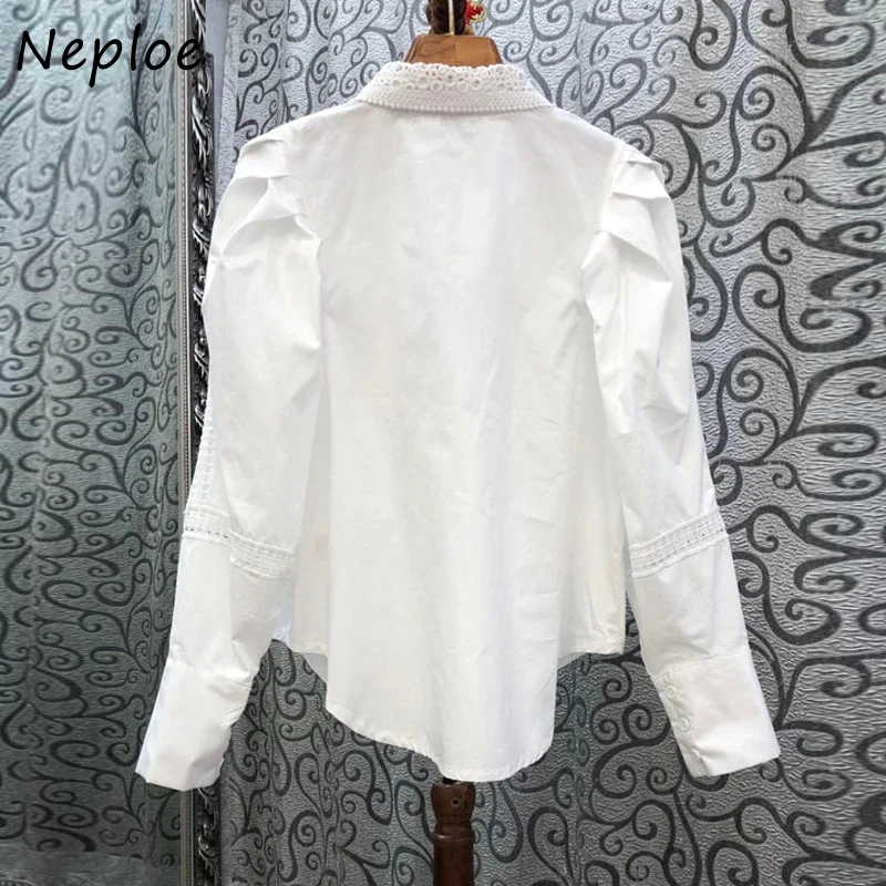 Neploe Turn Down Collar Lace Hollow Out Lantern Sleeve Blouse Single-breasted Design Sense Blusa Korean Trendy All-match Shirt