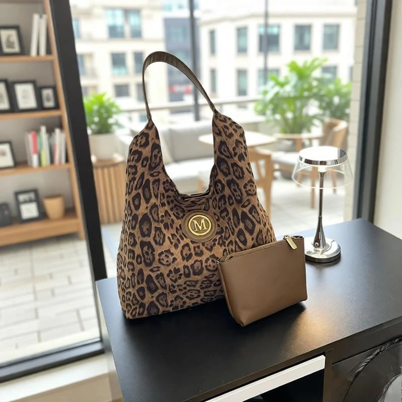 

Simple Fashion Versatile Large Capacity Zipper Youth Handbags for Women 2026 Autumn & Winter Faux Suede Shoulder Bags