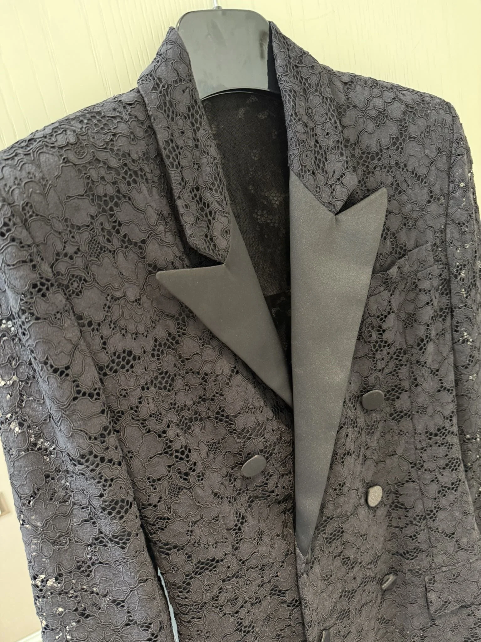 Ladies' lace hollow pattern patchwork satin collar suit  Women's Jacket Women's Suit Women's Coat Spring 2025 Female Suit Blazer