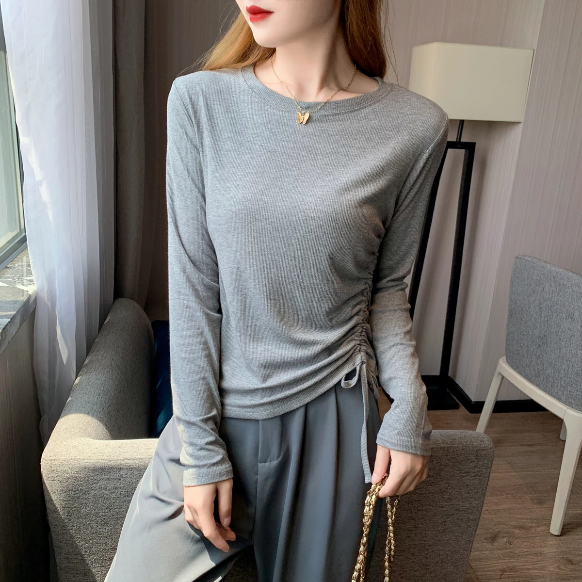 Spring Summer Side-Runched O-neck T-shirt Women Slim Fitted Long Sleeve Tees Korean Style School Ladies Black White Gray Tees