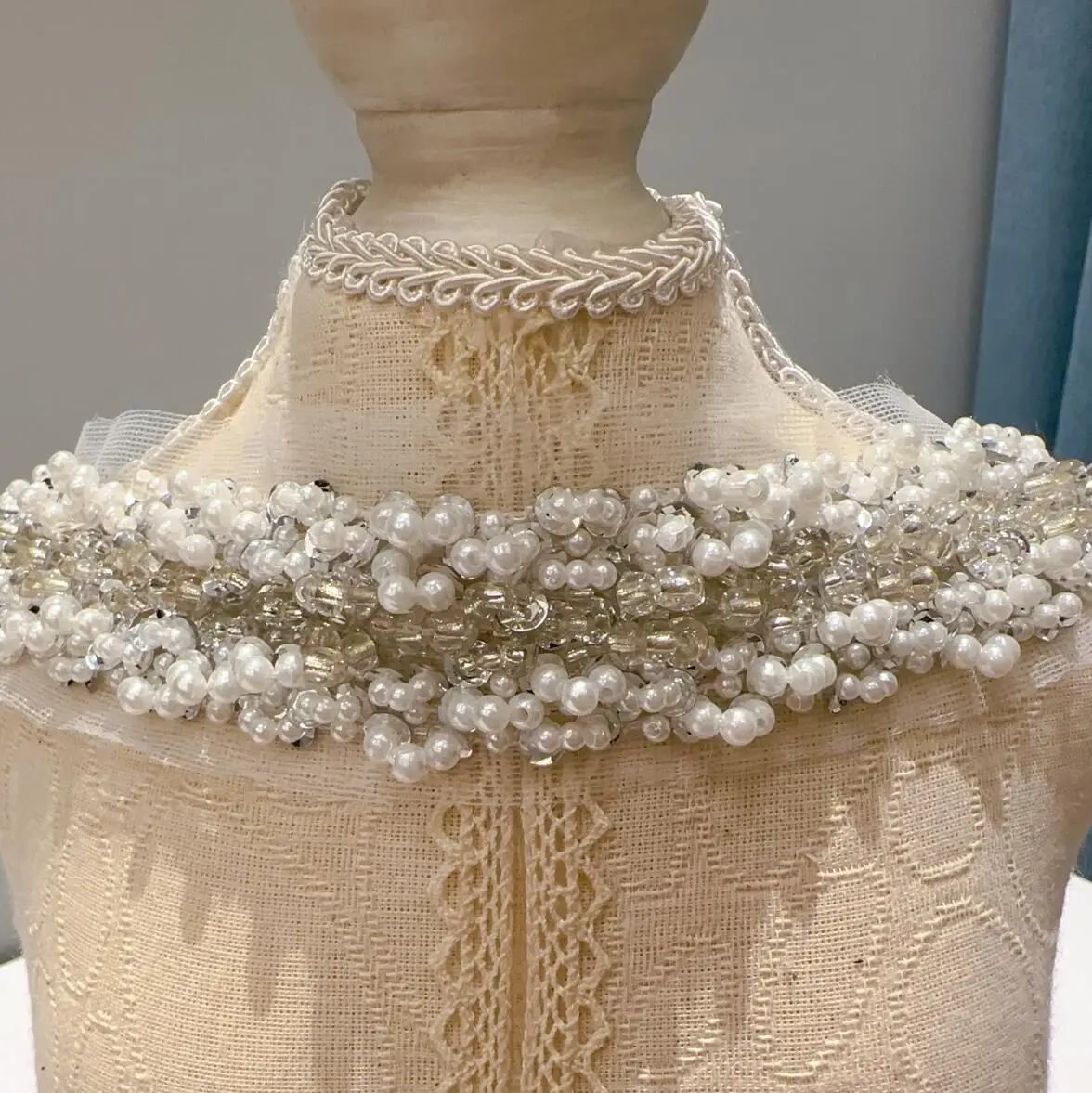 0.5m biała perła cekiny haftowane koronkowe wykończenia wstążka tkanina Handmade DIY suknia ślubna materiały krawieckie Craft Mesh koronkowa tkanina