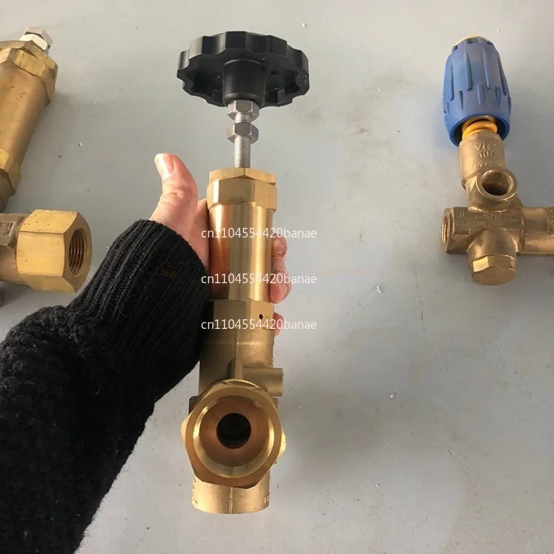 Washing car automatic car washing machine three-plunger high pressure pump pressure regulating valve