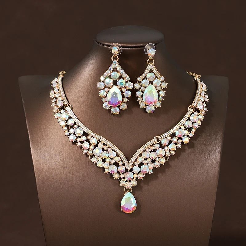 Itacazzo Bride Wedding Luxury Necklace Earring Set Exquisite and Elegant for Ladies Suitable for Party Festivals