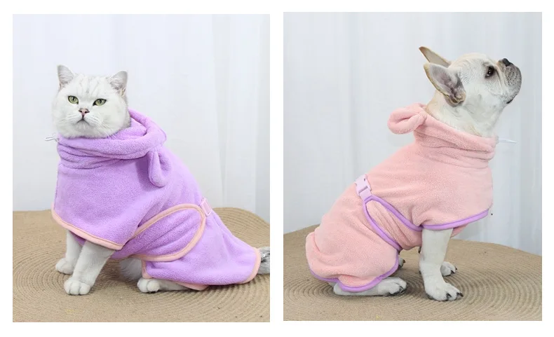 Bathrobe for Dogs Super Absorbent Fast Drying Hooded Cute Pet Bathrobe Towel for Cats Dogs Adjustable Microfiber Coat Corgi Pugs