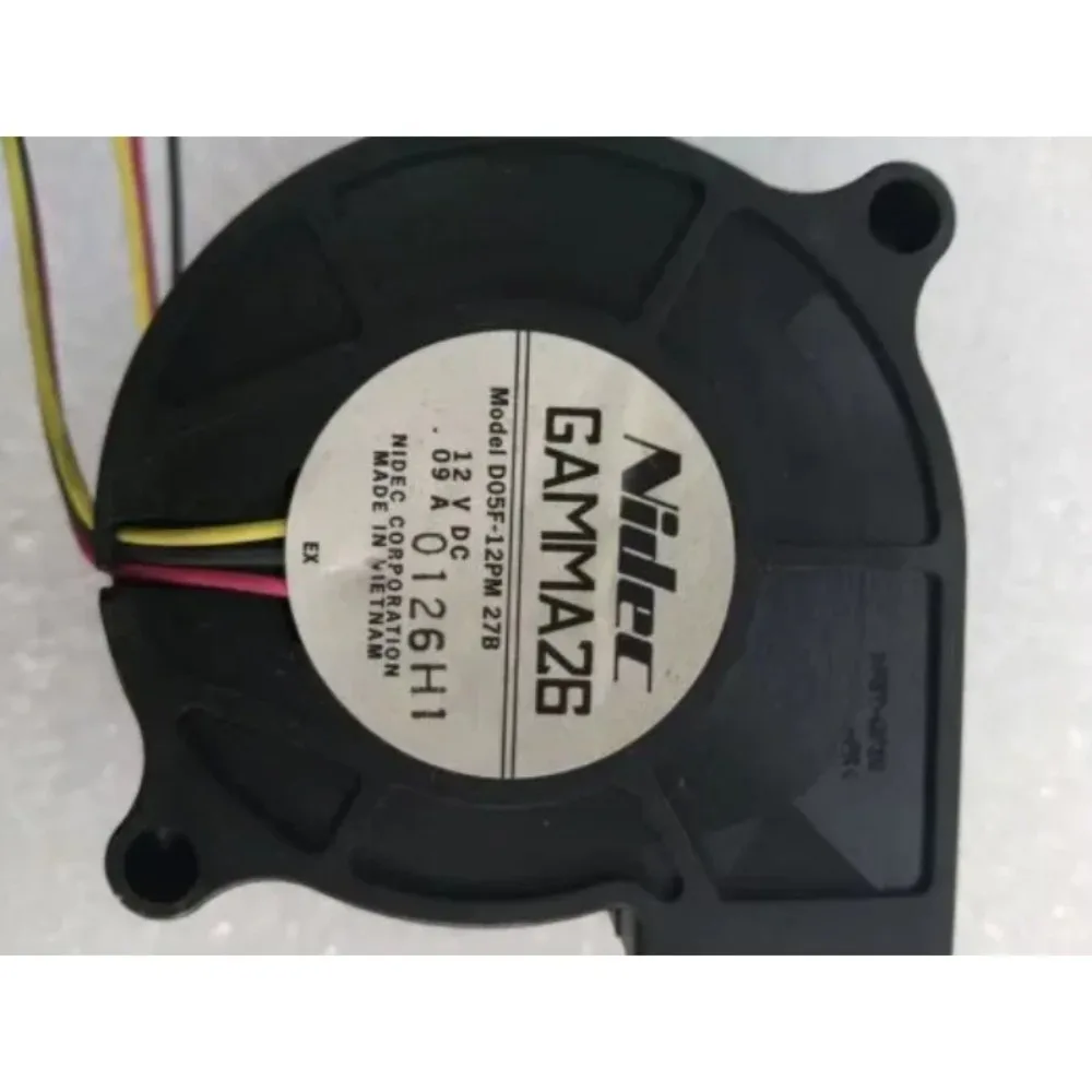 

Nidec D05F-12PM 27B 28B DC 12V 0.09A 51x51x15mm 3-Wire Projector Cooling Fan