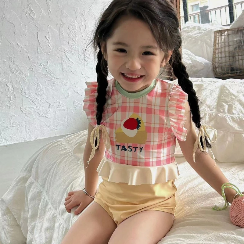 

2026 Summer New Children's Sweet Cake One-piece Hot Spring Beach Vacation Quick Drying Swimsuit