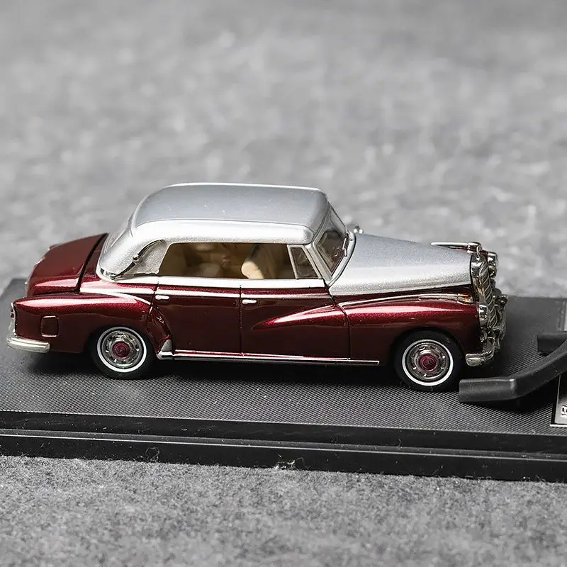 Mortal 1/64 300D Convertible alliage véhicule à moteur jouet moulé sous pression en métal modèle Collection garçon cadeau de noël