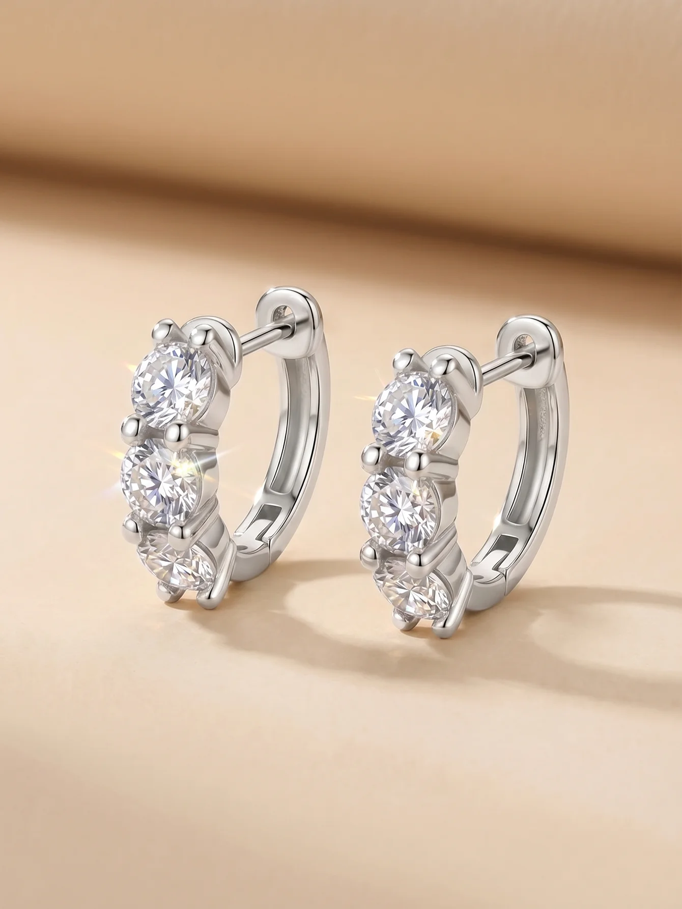 Thumbnail 3 - #9 Latest Hoop Earrings Offers