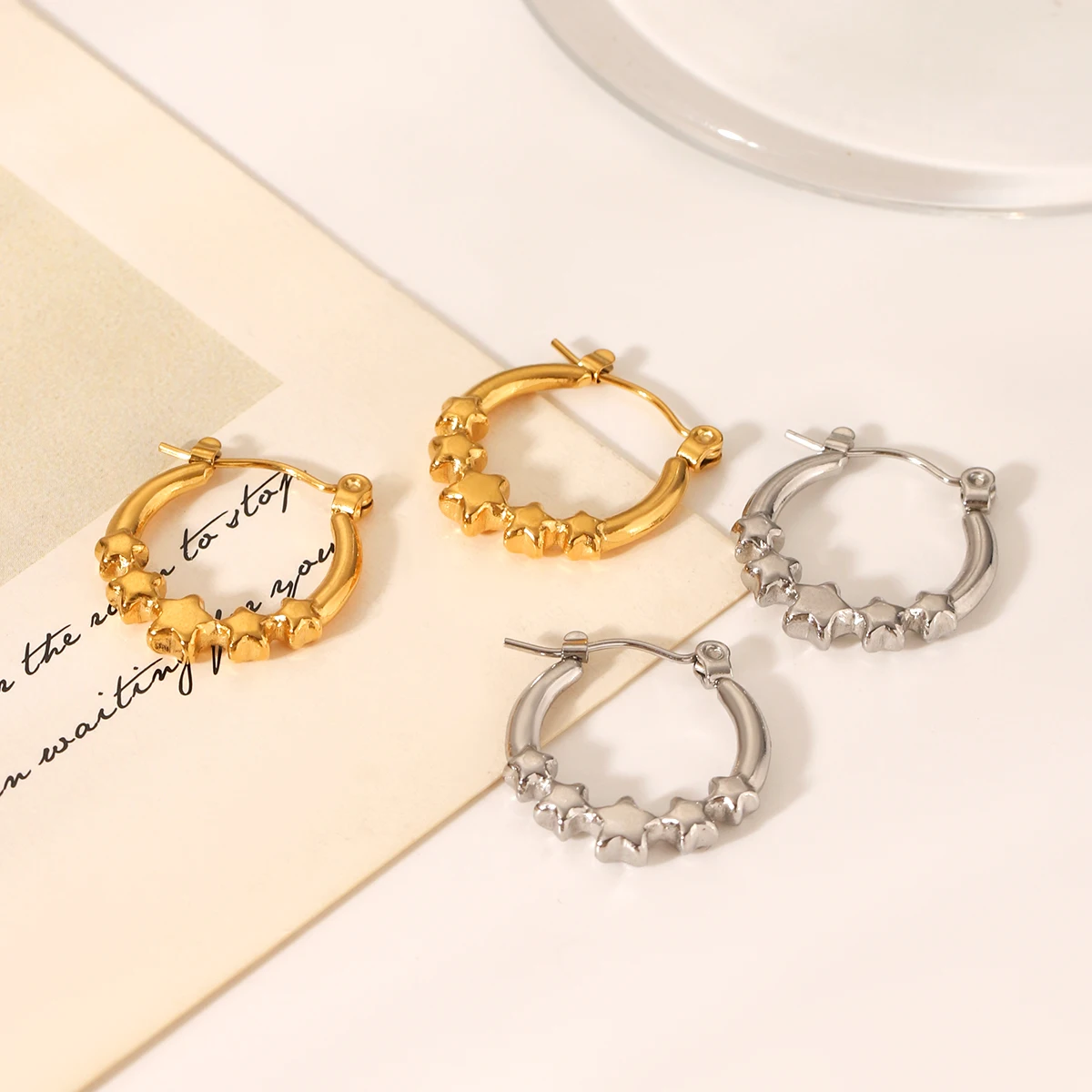 

Huangchao Stainless Steel 18k Gold Plated Star Earrings Modern Simple Style Women New 2026 Earrings Ladies Party Gifts